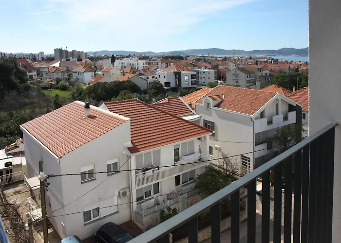 Dino, Apartman Zadar